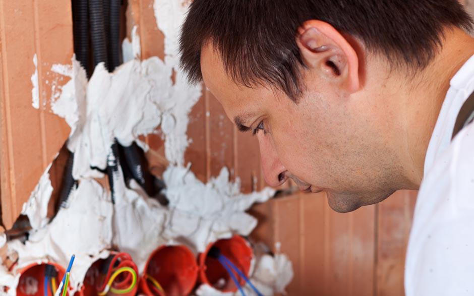 cherche électricien pas cher Livry-Gargan