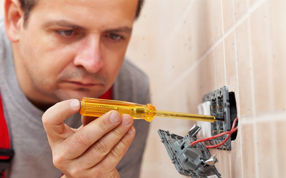 électricien de maintenance Les Ulis